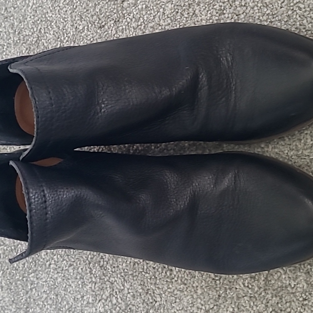 Lucky brand black leather booties